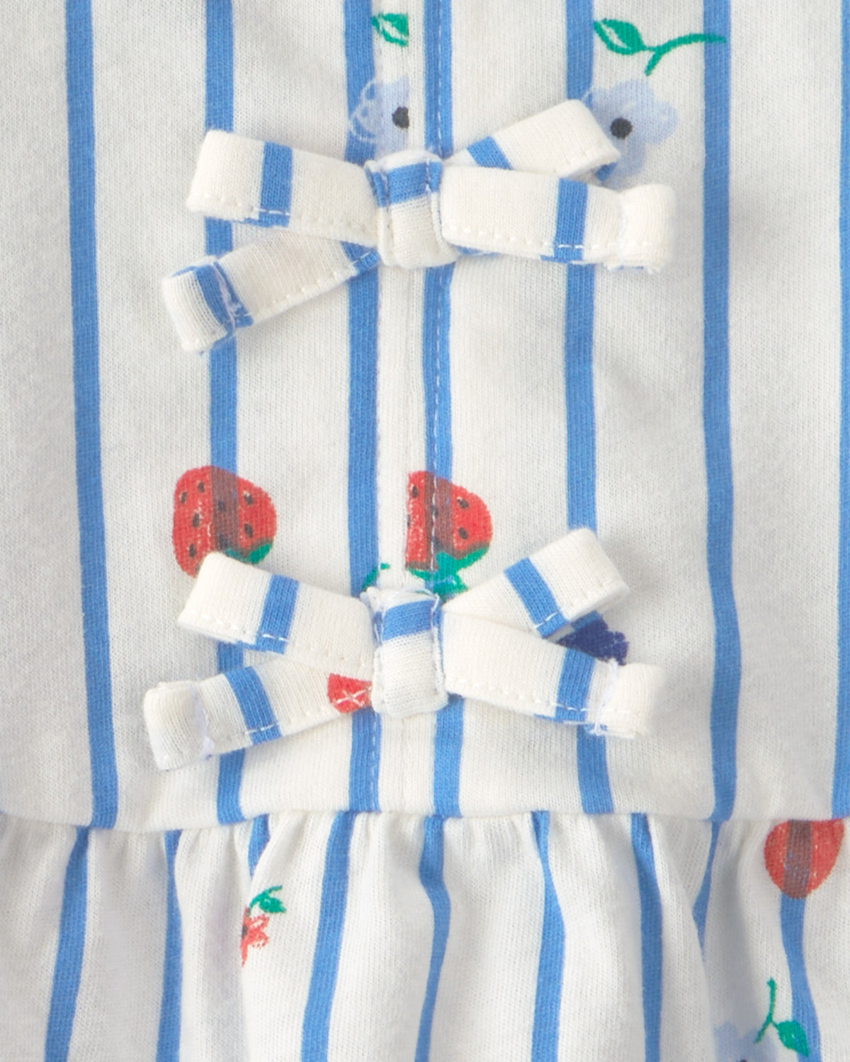 Conjunto De 2 Piezas De Playera Y Short Con Fresas Azul/Rojo - Multi
